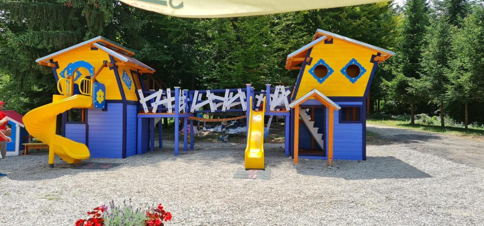 Station touristique Complex Pastravaria Albota 4*